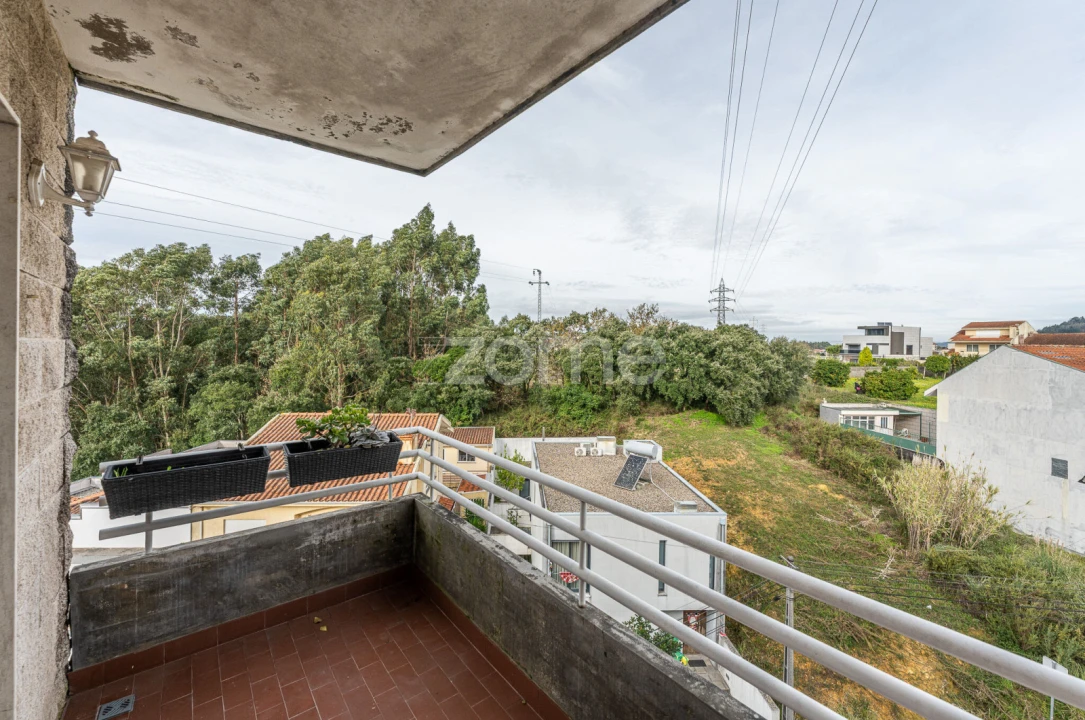 Apartamento T2 para Arrendamento em Gondomar (São Cosme), Valbom e Jovim Foto 35