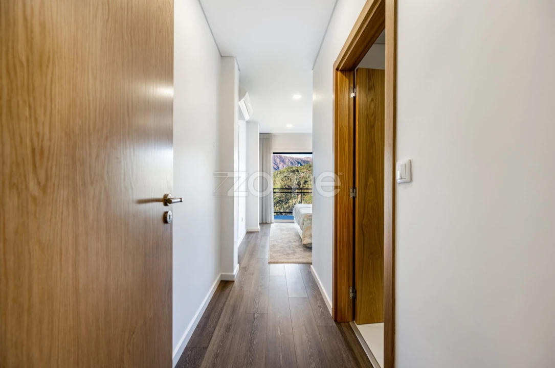 Moradia T4 para Venda em Vilar da Veiga Foto 52