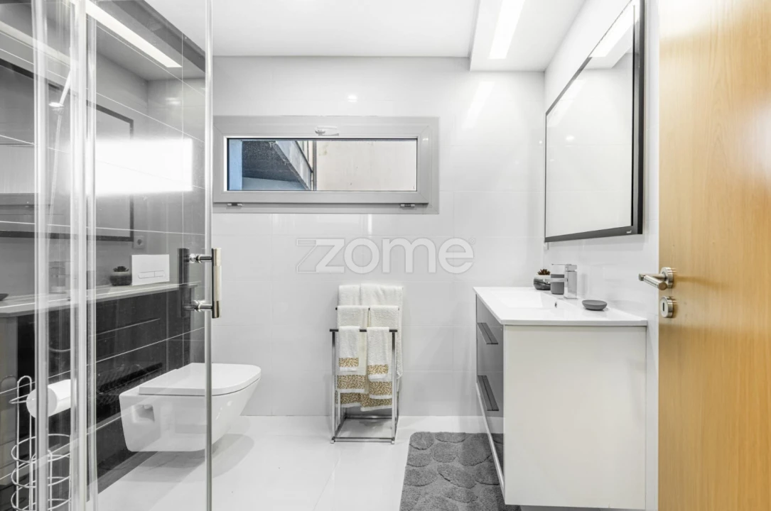 Moradia T4 para Venda em Vilar da Veiga Foto 4