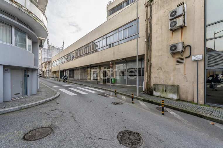 Escritório para Arrendamento em Mafamude e Vilar do Paraíso Foto 7