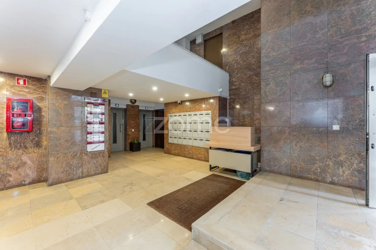 Escritório para Arrendamento em Mafamude e Vilar do Paraíso Foto 11