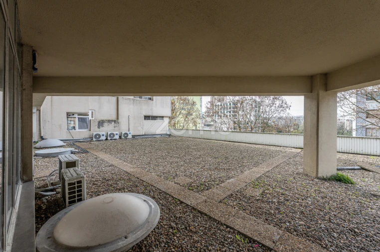 Escritório para Arrendamento em Mafamude e Vilar do Paraíso Foto 23