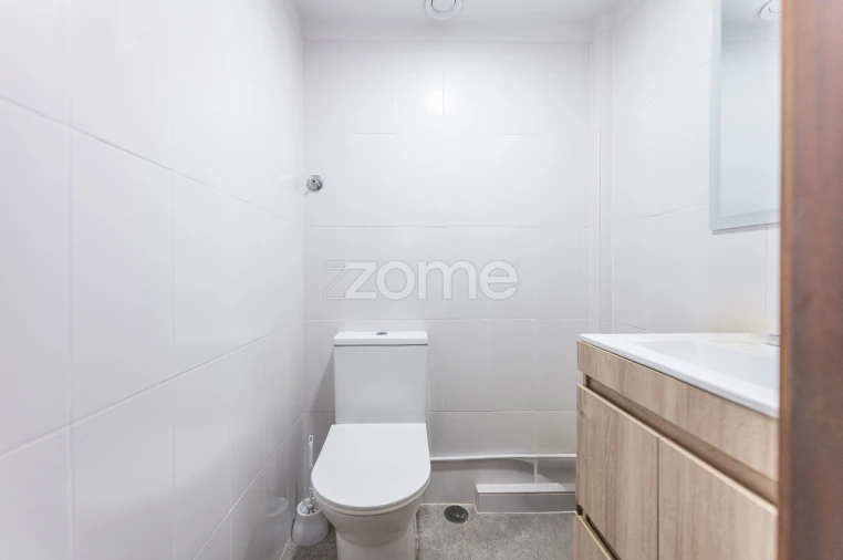 Escritório para Arrendamento em Mafamude e Vilar do Paraíso Foto 26