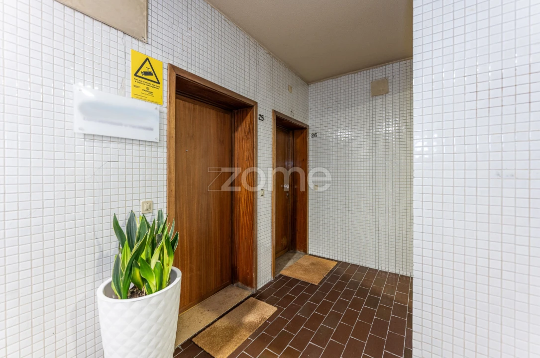 Escritório para Arrendamento em Mafamude e Vilar do Paraíso Foto 15