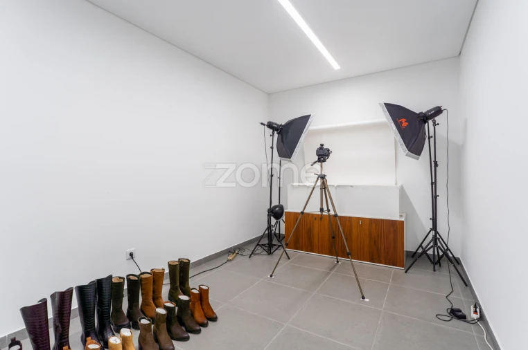 Terreno Comércio / Armazém para Venda em Revinhade Foto 24