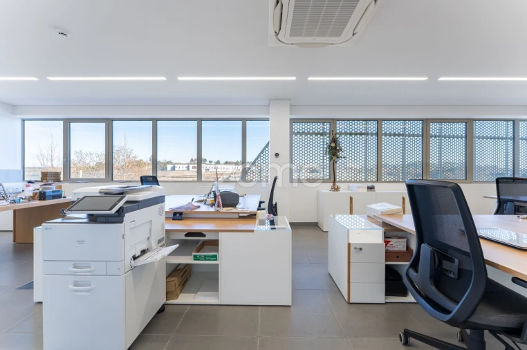 Terreno Comércio / Armazém para Venda em Revinhade Foto 28