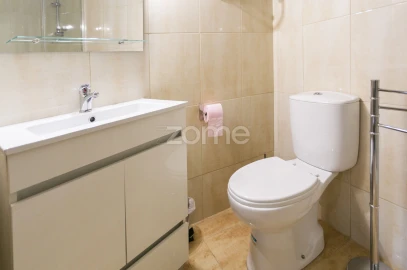 Apartamento T1 para Arrendamento em Paranhos