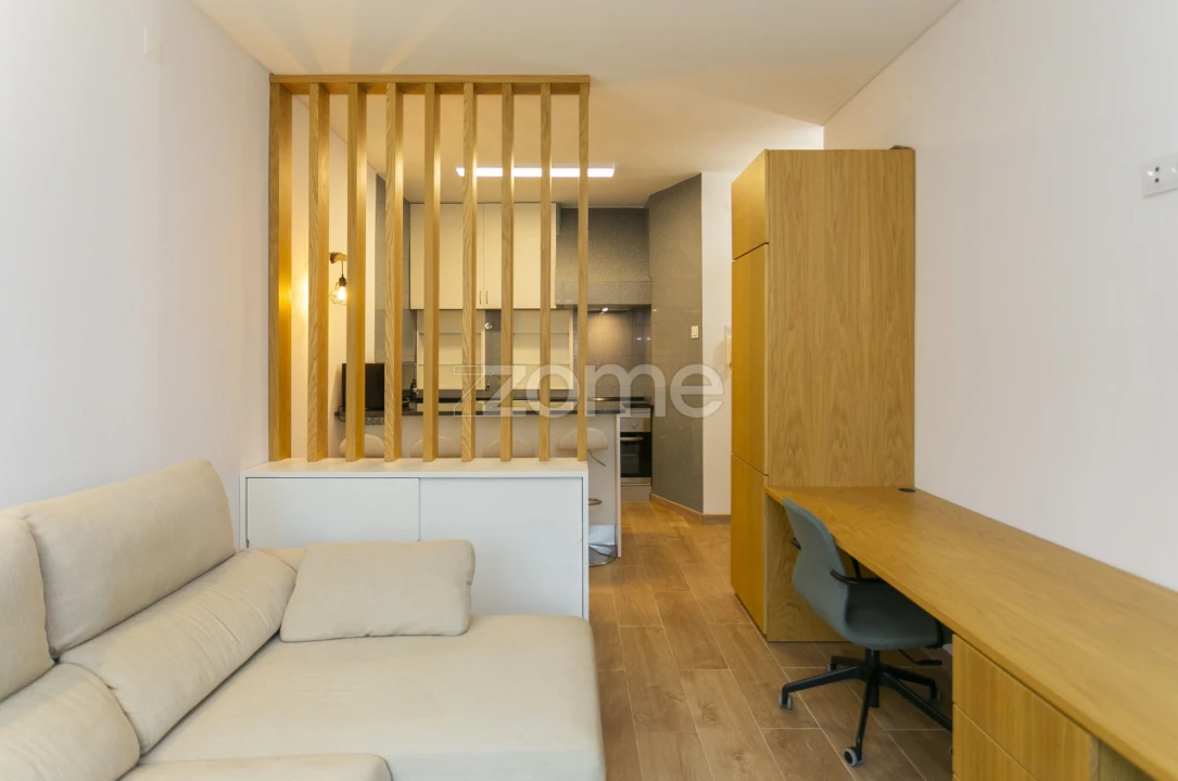 Apartamento T1 para Arrendamento em Paranhos Foto 7