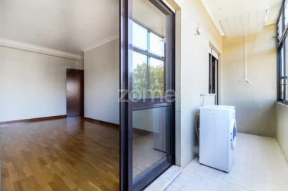 Apartamento T1 para Arrendamento em Ramalde