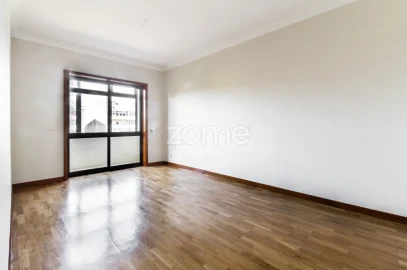 Apartamento T1 para Arrendamento em Ramalde