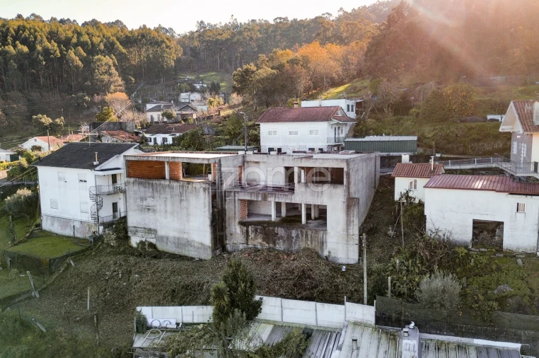 Terreno para Venda em Escudeiros e Penso (Santo Estêvão e São Vicente) Foto 20