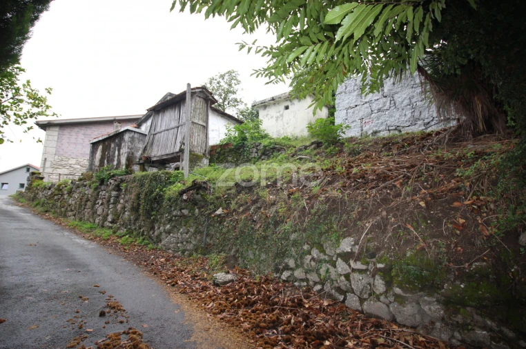 Moradia T2 para Venda em Cantelães Foto 17