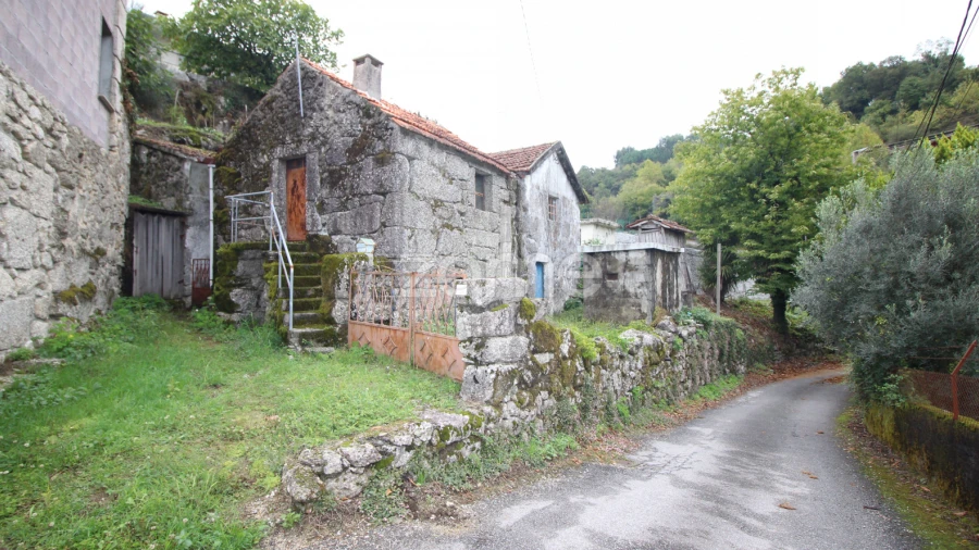 Moradia T2 para Venda em Cantelães