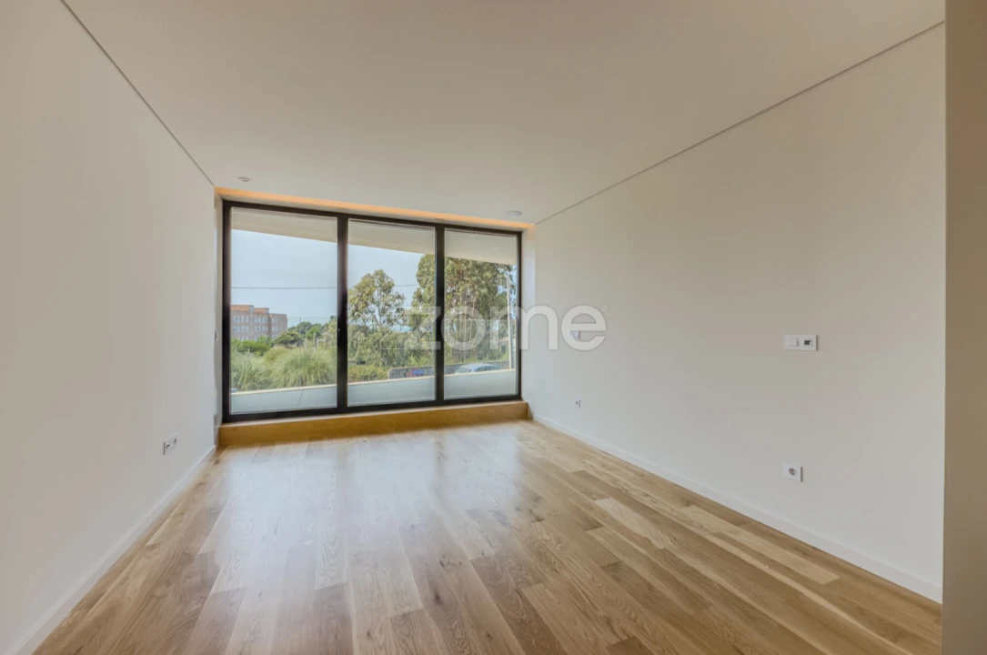 Moradia T4 para Venda em Madalena Foto 33