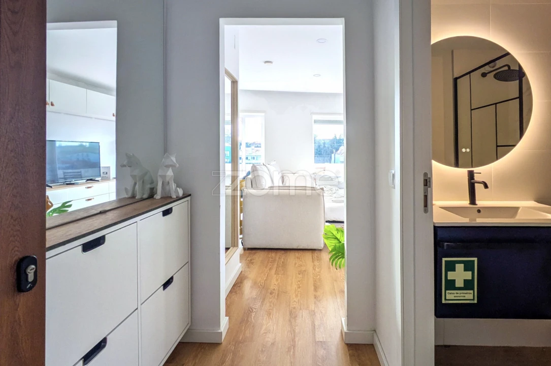 Apartamento T1 para Venda em Cedofeita, Santo Ildefonso, Sé, Miragaia, São Nicolau e Vitória Foto 4