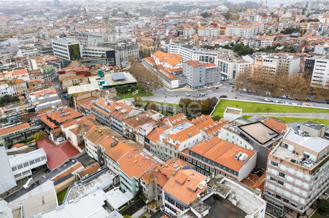 Prédio para Venda em Cedofeita, Santo Ildefonso, Sé, Miragaia, São Nicolau e Vitória Foto 13
