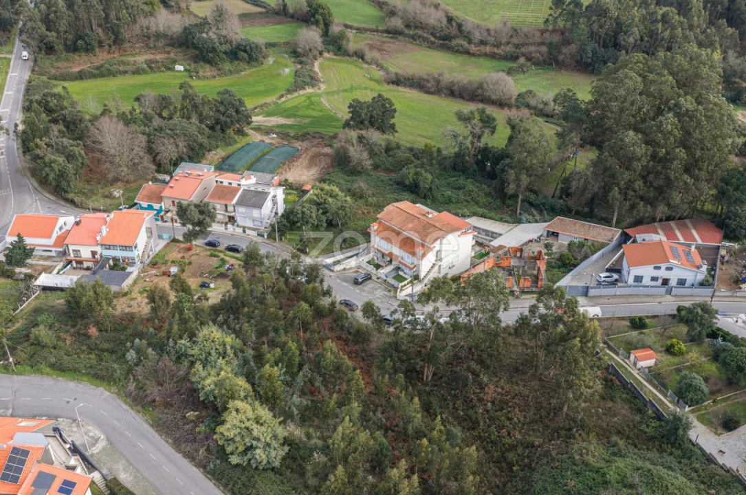 Moradia T3 para Venda em Baguim do Monte (Rio Tinto) Foto 29