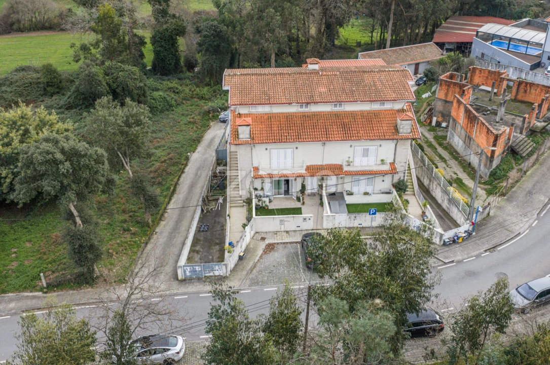 Moradia T3 para Venda em Baguim do Monte (Rio Tinto) Foto 35