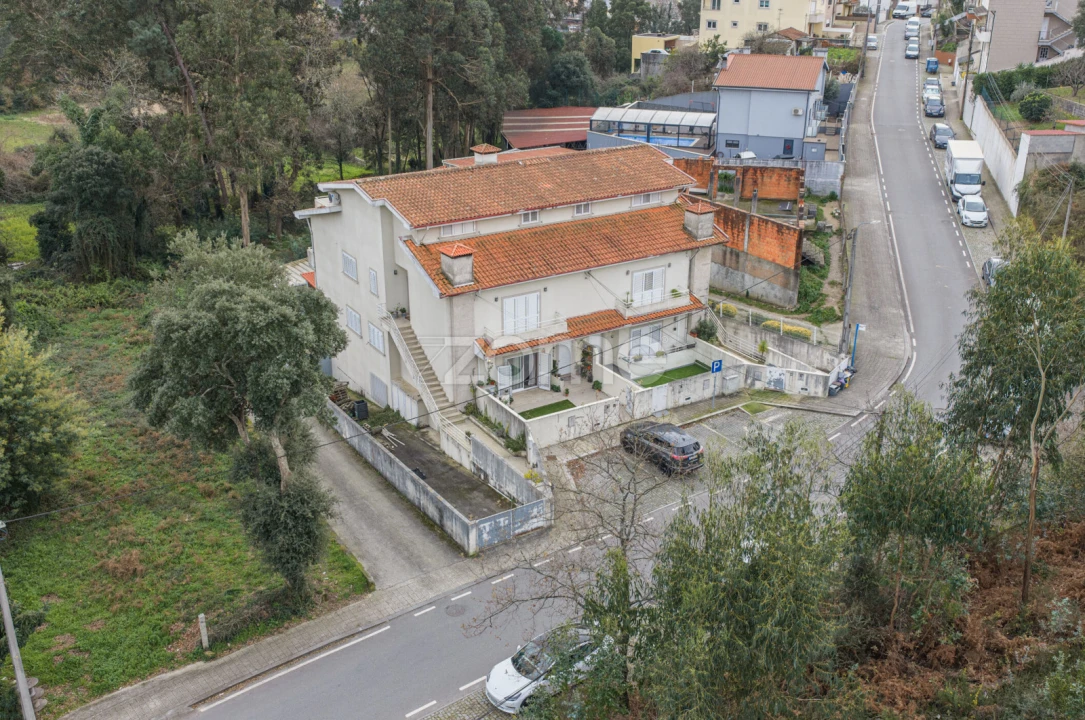 Moradia T3 para Venda em Baguim do Monte (Rio Tinto) Foto 36