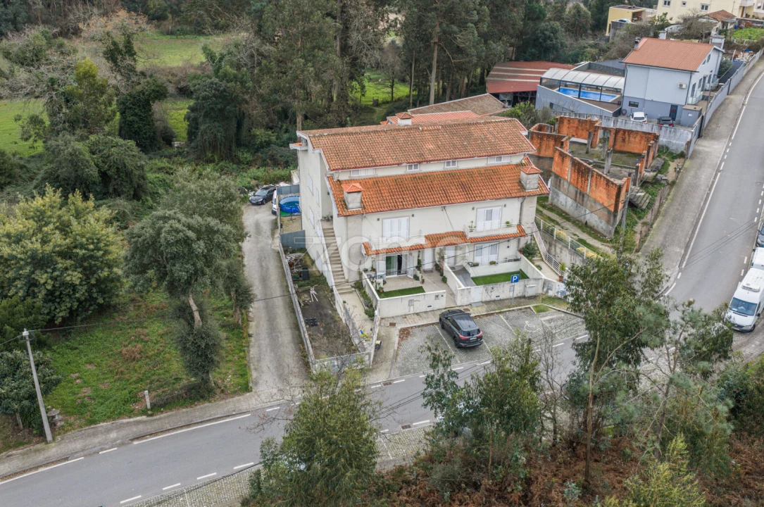 Moradia T3 para Venda em Baguim do Monte (Rio Tinto) Foto 37