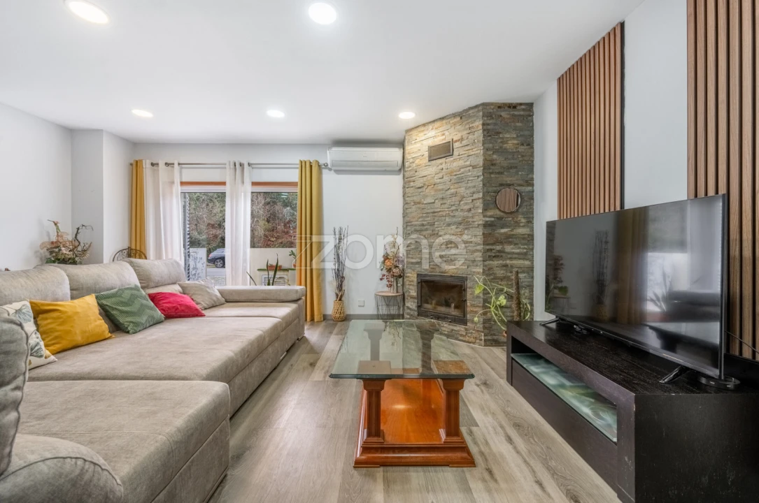 Moradia T3 para Venda em Baguim do Monte (Rio Tinto) Foto 7