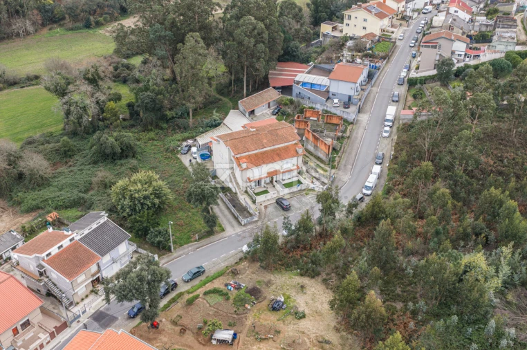 Moradia T3 para Venda em Baguim do Monte (Rio Tinto) Foto 40