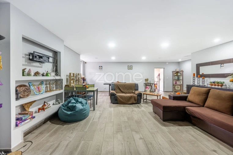 Moradia T3 para Venda em Baguim do Monte (Rio Tinto) Foto 22