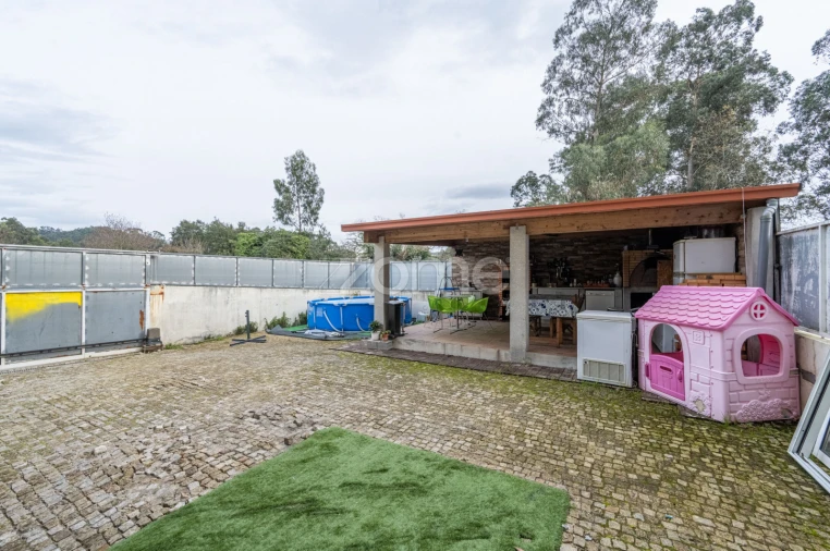 Moradia T3 para Venda em Baguim do Monte (Rio Tinto) Foto 25