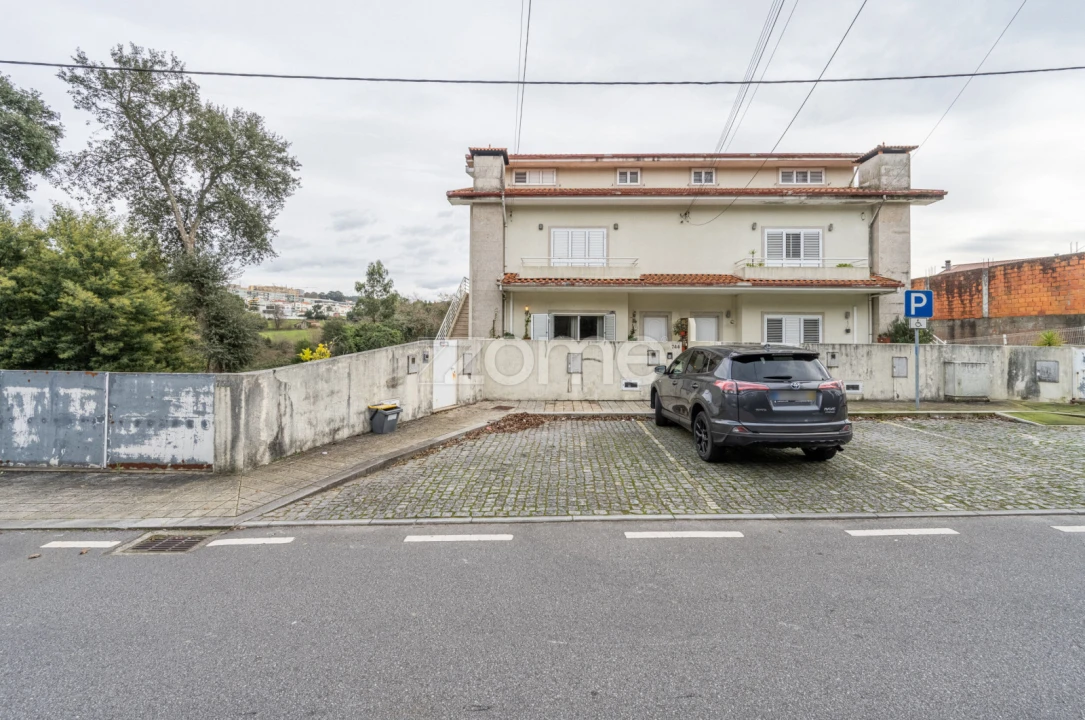 Moradia T3 para Venda em Baguim do Monte (Rio Tinto) Foto 43