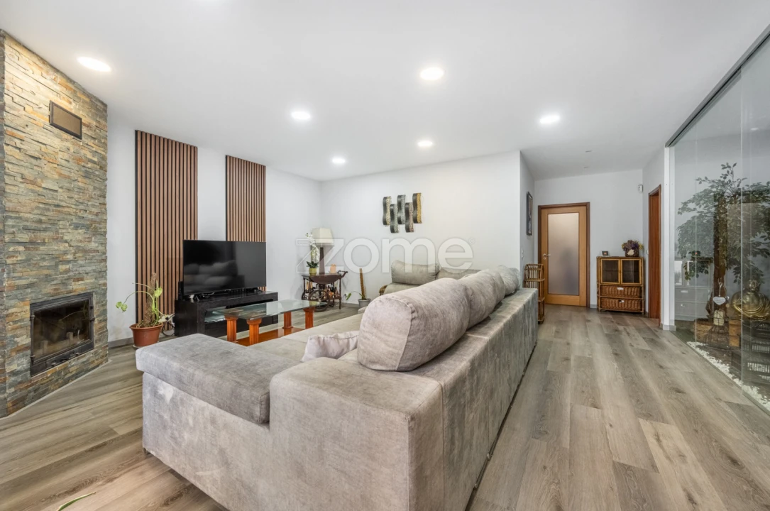 Moradia T3 para Venda em Baguim do Monte (Rio Tinto) Foto 6