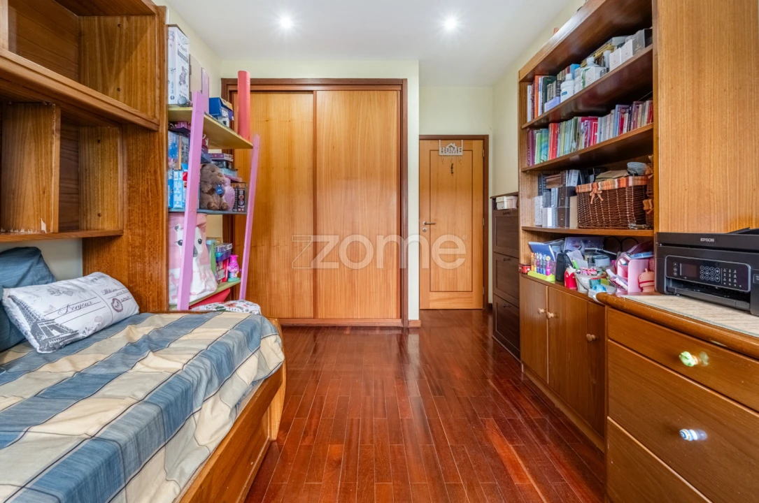 Moradia T3 para Venda em Baguim do Monte (Rio Tinto) Foto 11