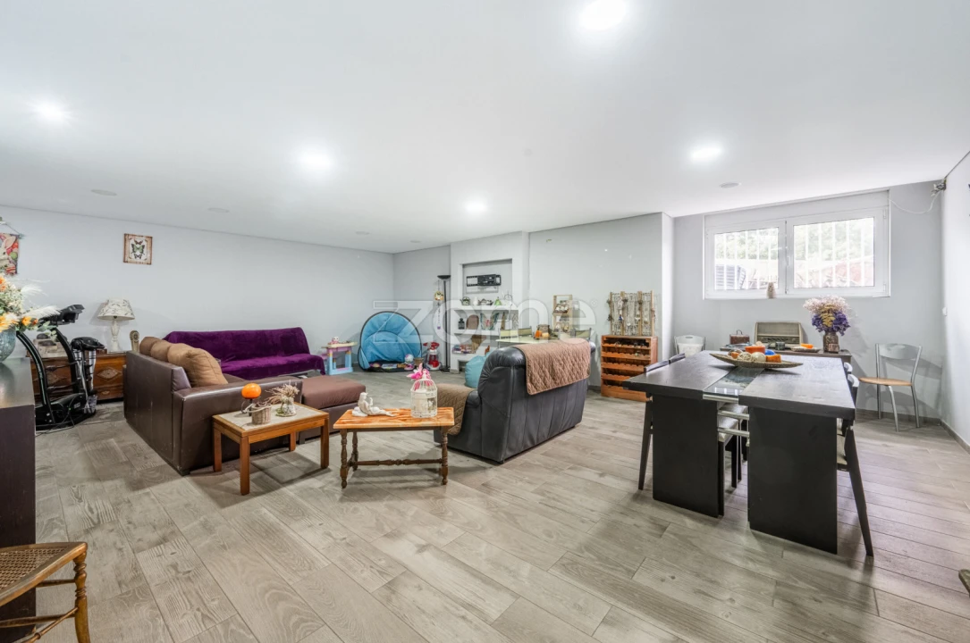 Moradia T3 para Venda em Baguim do Monte (Rio Tinto) Foto 21