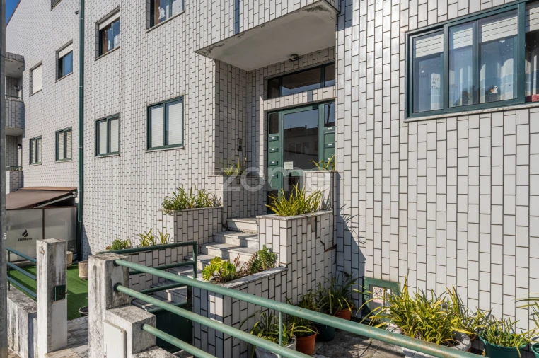 Apartamento T3 para Venda em Avintes Foto 20