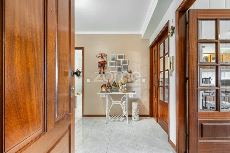 Apartamento T3 para Venda em Avintes Foto 6