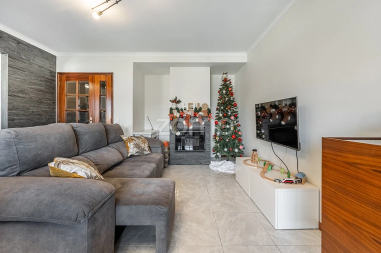 Apartamento T3 para Venda em Avintes Foto 5