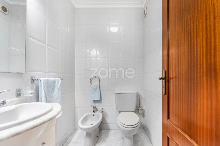 Apartamento T3 para Venda em Avintes Foto 11