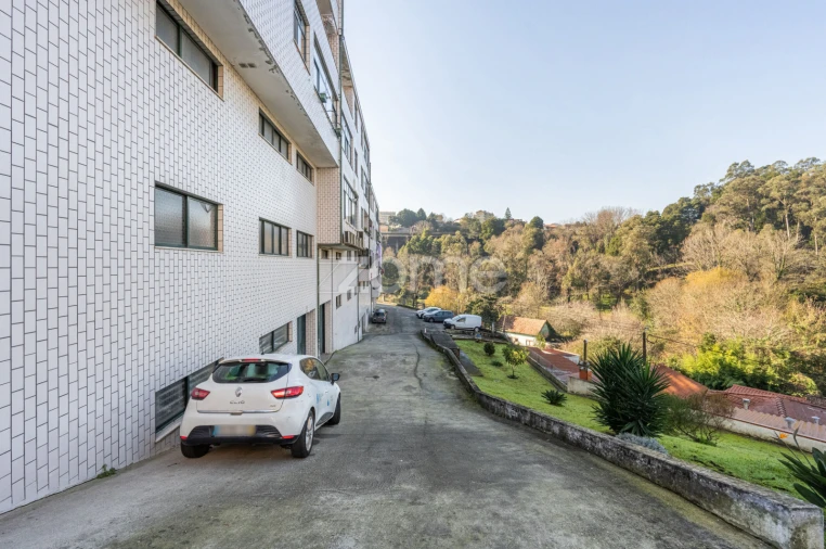 Apartamento T3 para Venda em Avintes Foto 23