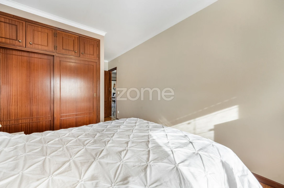 Apartamento T3 para Venda em Avintes Foto 10