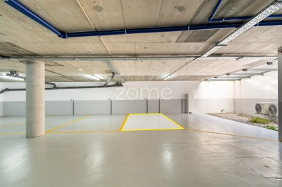 Apartamento T2 para Arrendamento em Cedofeita, Santo Ildefonso, Sé, Miragaia, São Nicolau e Vitória