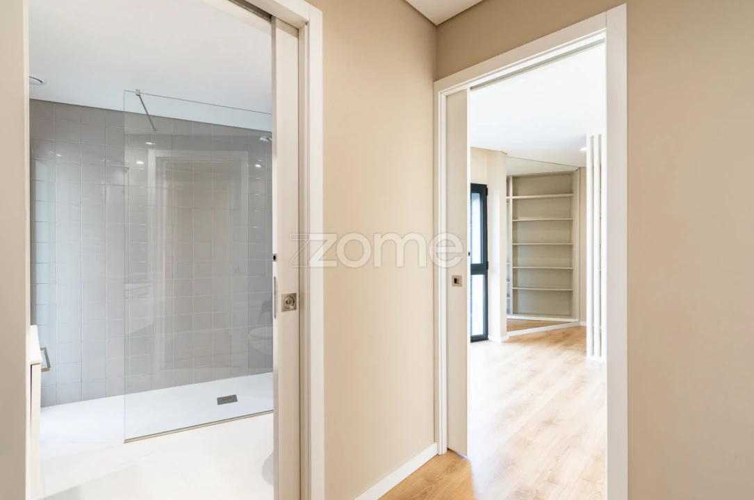 Apartamento T2 para Arrendamento em Cedofeita, Santo Ildefonso, Sé, Miragaia, São Nicolau e Vitória Foto 6