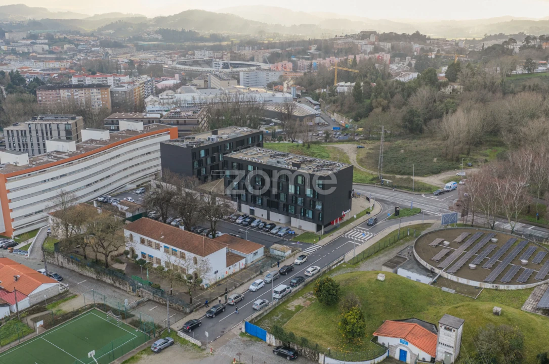 Apartamento T1 para Venda em Azurem Foto 3