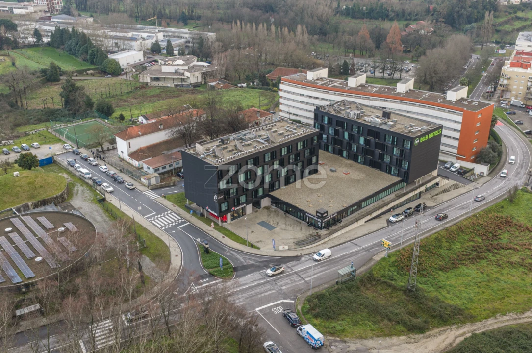 Apartamento T1 para Venda em Azurem Foto 4