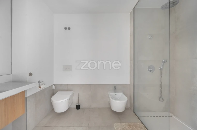 Apartamento T1 para Venda em Azurem Foto 17