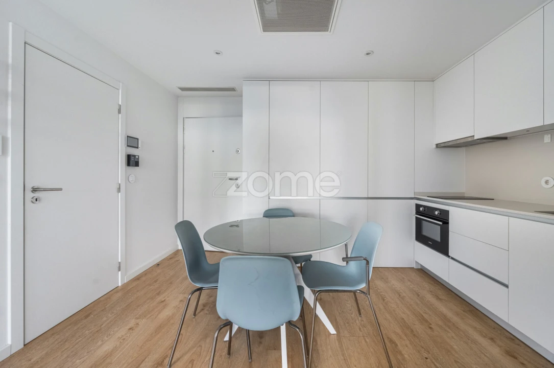 Apartamento T1 para Venda em Azurem Foto 12