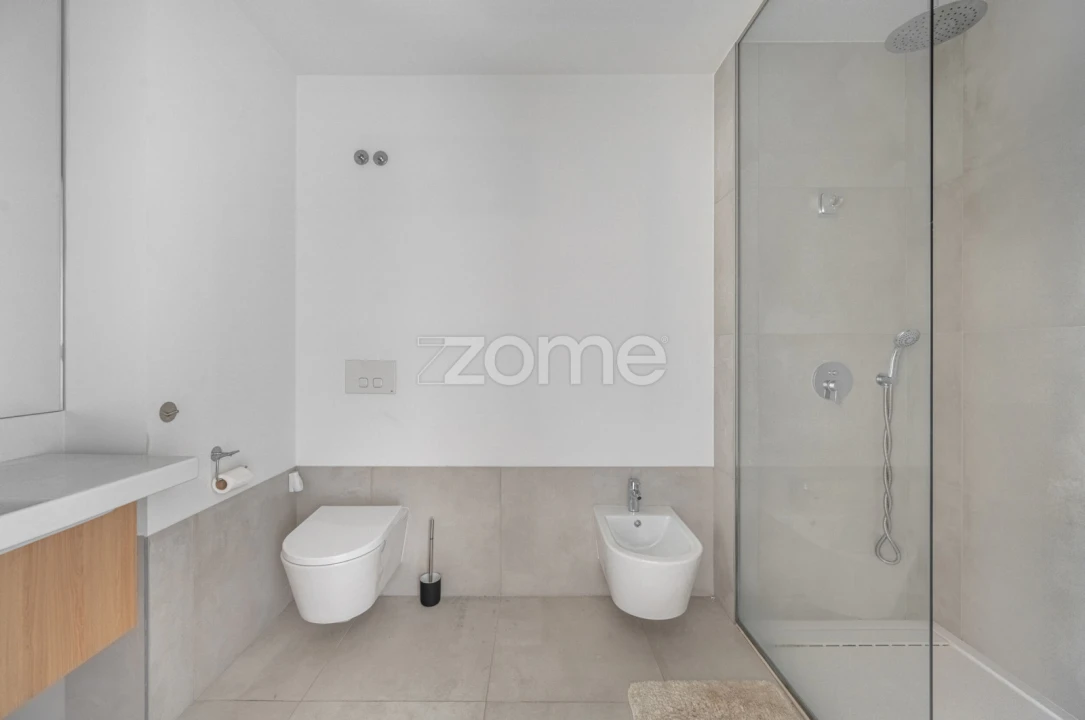 Apartamento T1 para Venda em Azurem Foto 17