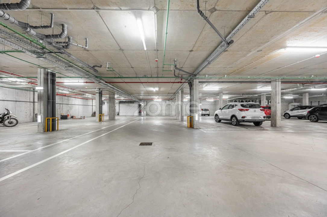 Apartamento T1 para Venda em Azurem Foto 19