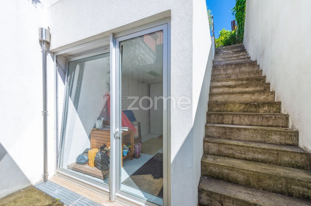 Moradia T4 para Arrendamento em Aldoar, Foz do Douro e Nevogilde Foto 37