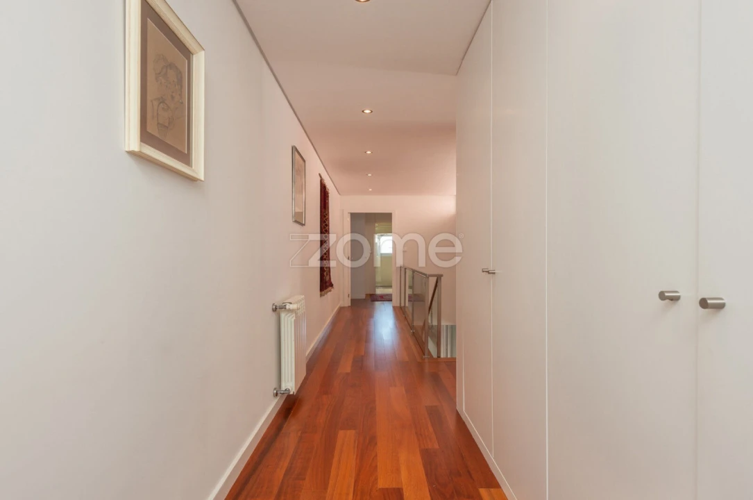 Moradia T4 para Arrendamento em Aldoar, Foz do Douro e Nevogilde Foto 17