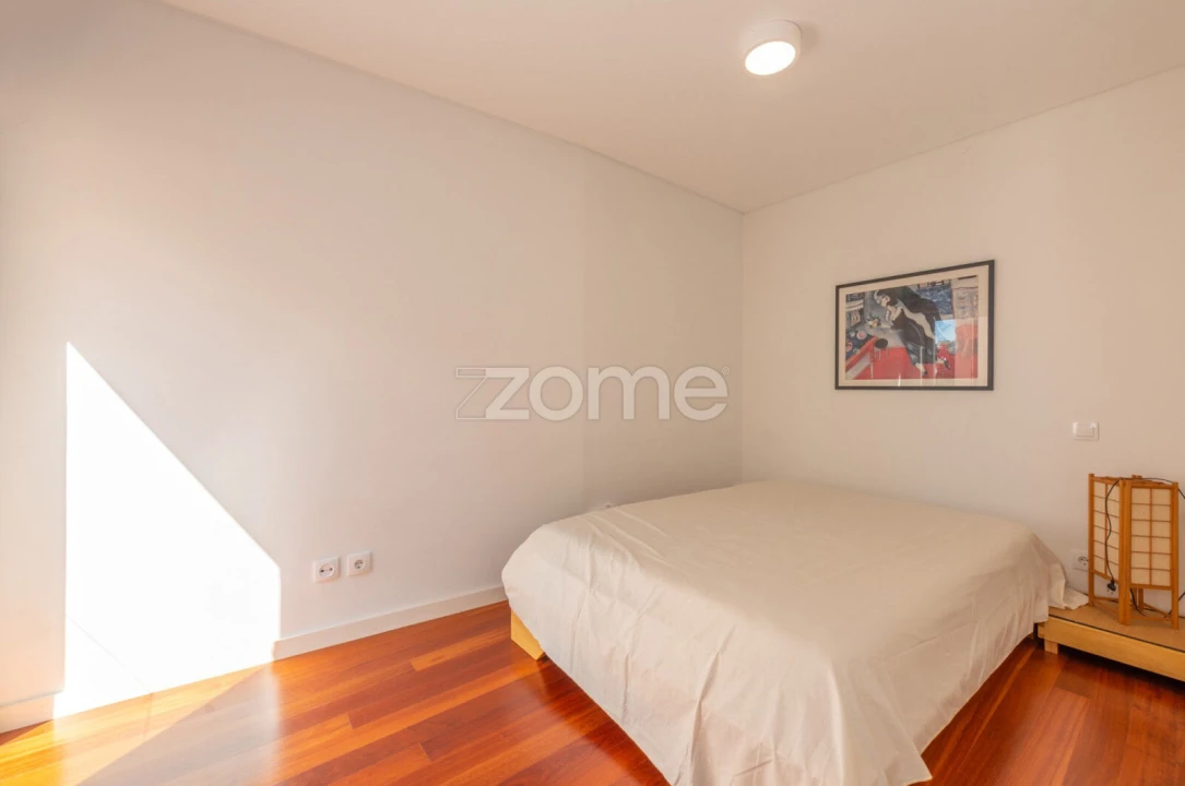 Moradia T4 para Arrendamento em Aldoar, Foz do Douro e Nevogilde Foto 30