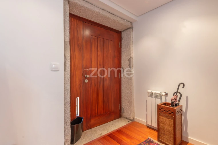 Moradia T4 para Arrendamento em Aldoar, Foz do Douro e Nevogilde Foto 4